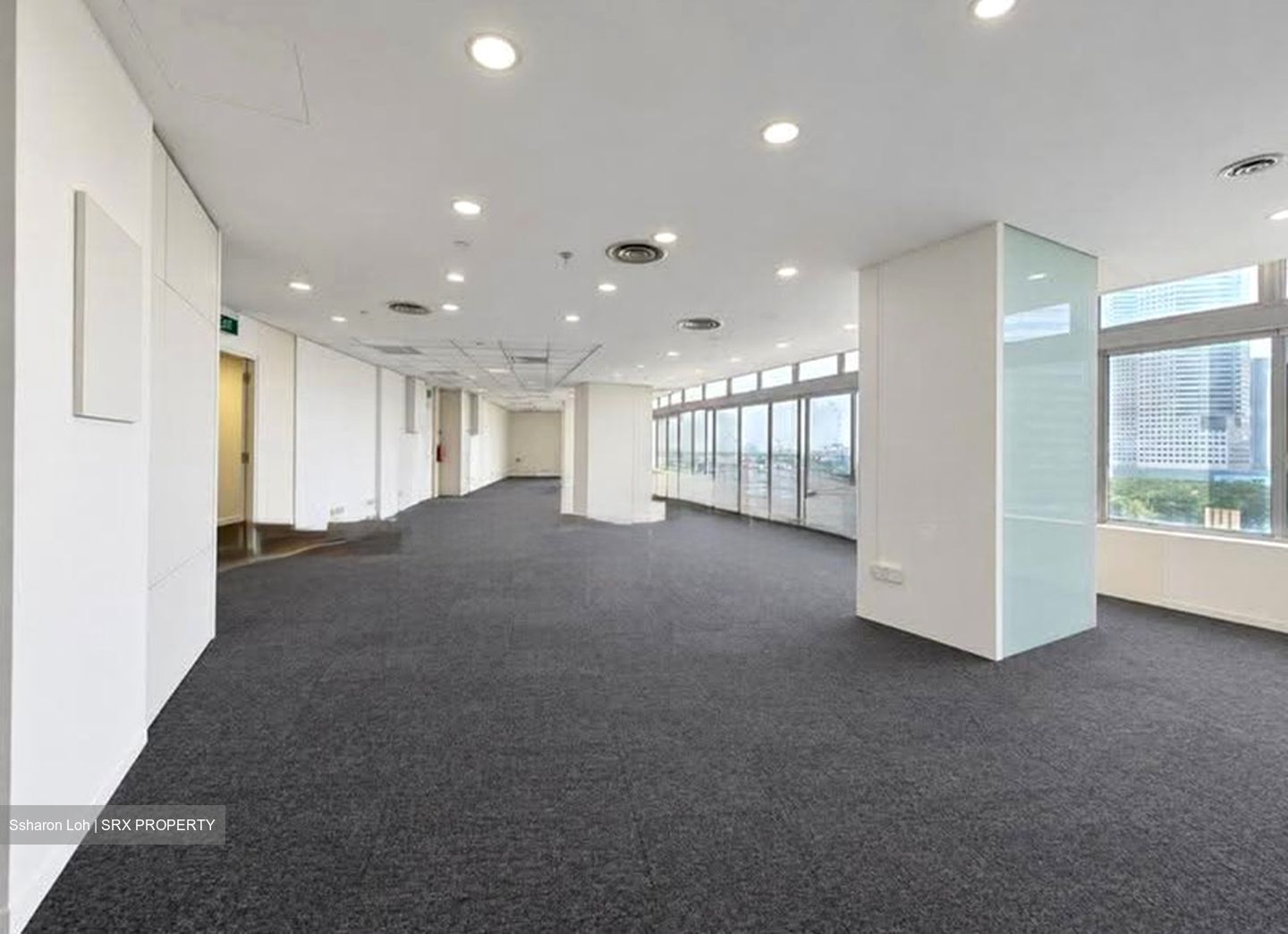 The Plaza (D7), Office #624065431